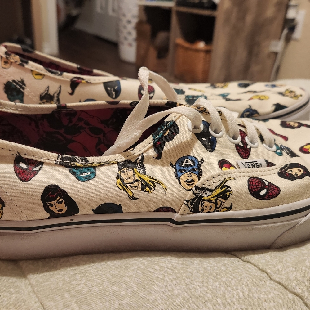 Vans Marvel Avengers